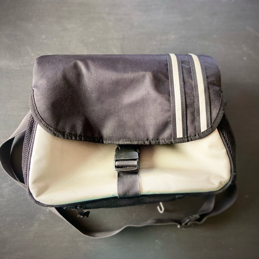 TRANS IT Bicycle 14" Pannier Messenger Bag Bar with Hooks